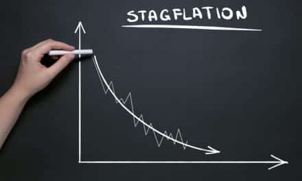 Analytici: Stagflační dynamika je stále v pozadí