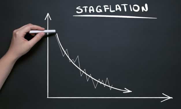 Analytici: Stagflační dynamika je stále v pozadí