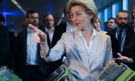 Von der Leyenová odmítla pozastavení systému obchodování s emisními povolenkami