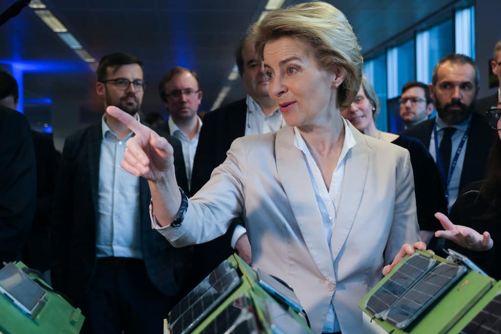 Ursula Von Der Leyen diskutuje Green Deal