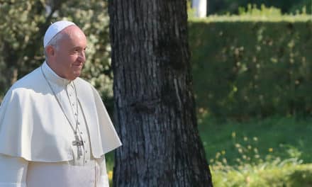 Seberme odvahu opustit fosilní paliva, vyzval papež František